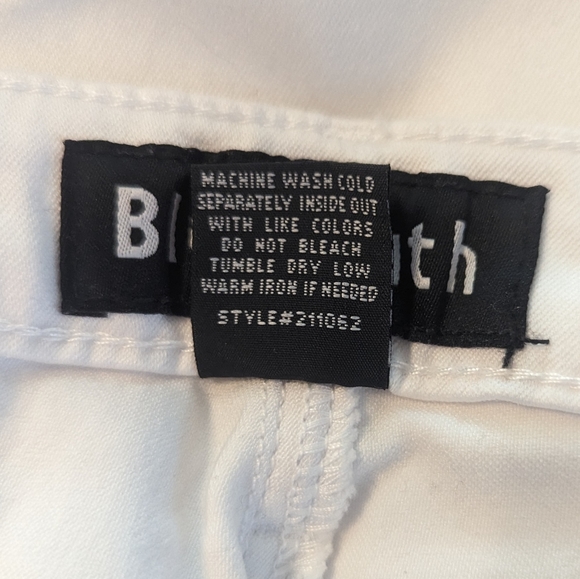 Blue Faith White Rhinestones Mid Rise Stretch Straight Leg White Black Jeans. - Picture 6 of 7